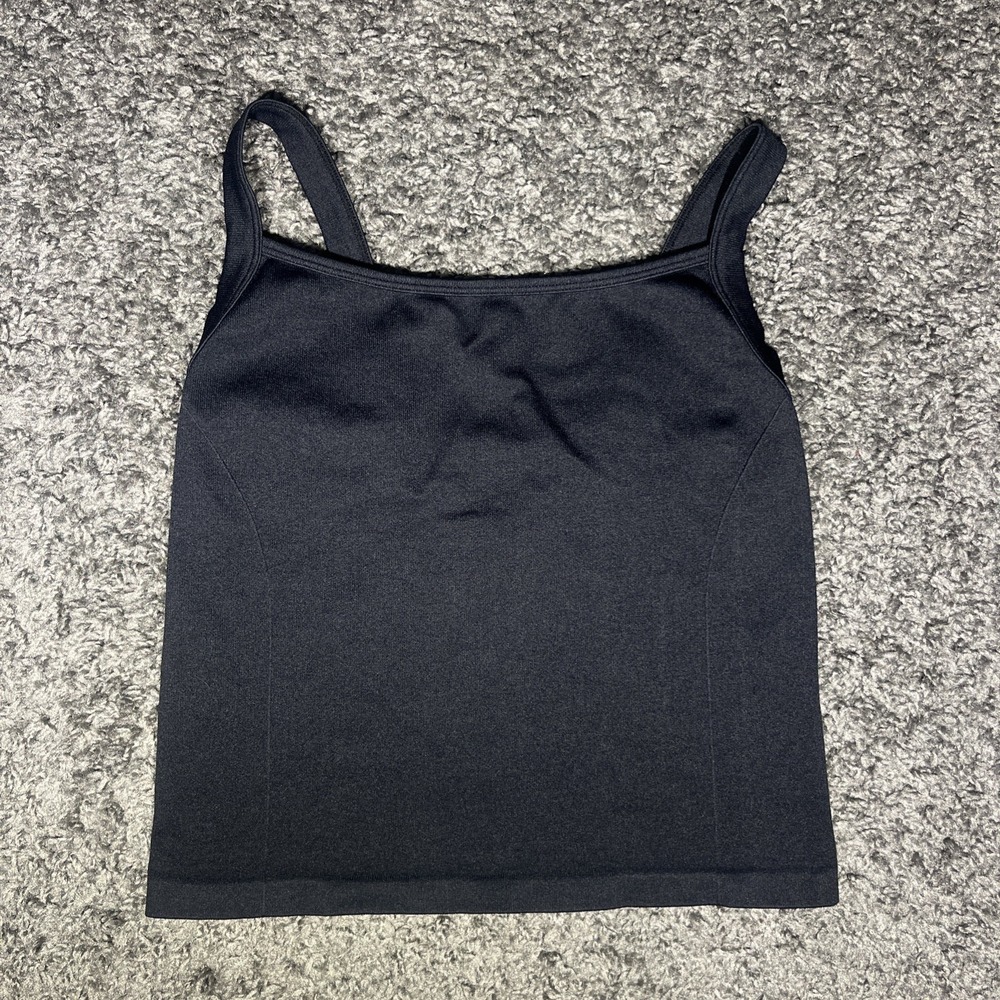 OQQ Black Crop Tank Top Adjustable Straps Small